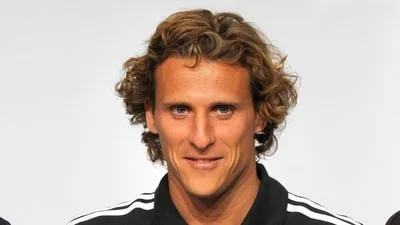 Diego Forlan takes interim charge of Uruguay after Biesla's exit as national icon