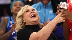 Holly Rowe is a single mother and has spoken about her experience of raising her son, McKylin Jordan