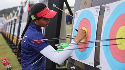 And the woman who won – Kang Yeonseo, a 14-year-old from South Korea, a country now gunning