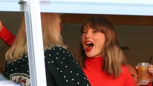 Taylor Swift had a warm reunion with her mother-in-law, Donna Kelce, during the Kansas City